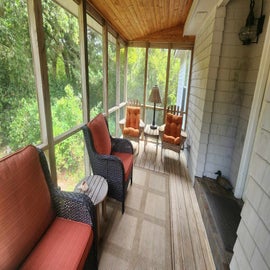Entry Screened Porch